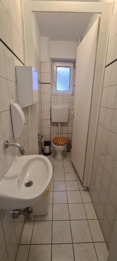ホテル ラム シュトゥットガルト エクステリア 写真
